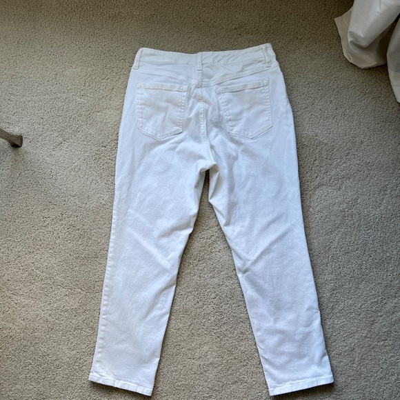 Style & Co White Curvy Girlfriend Straight Jeans, Size 10,  Wear down or… - Picture 4 of 8